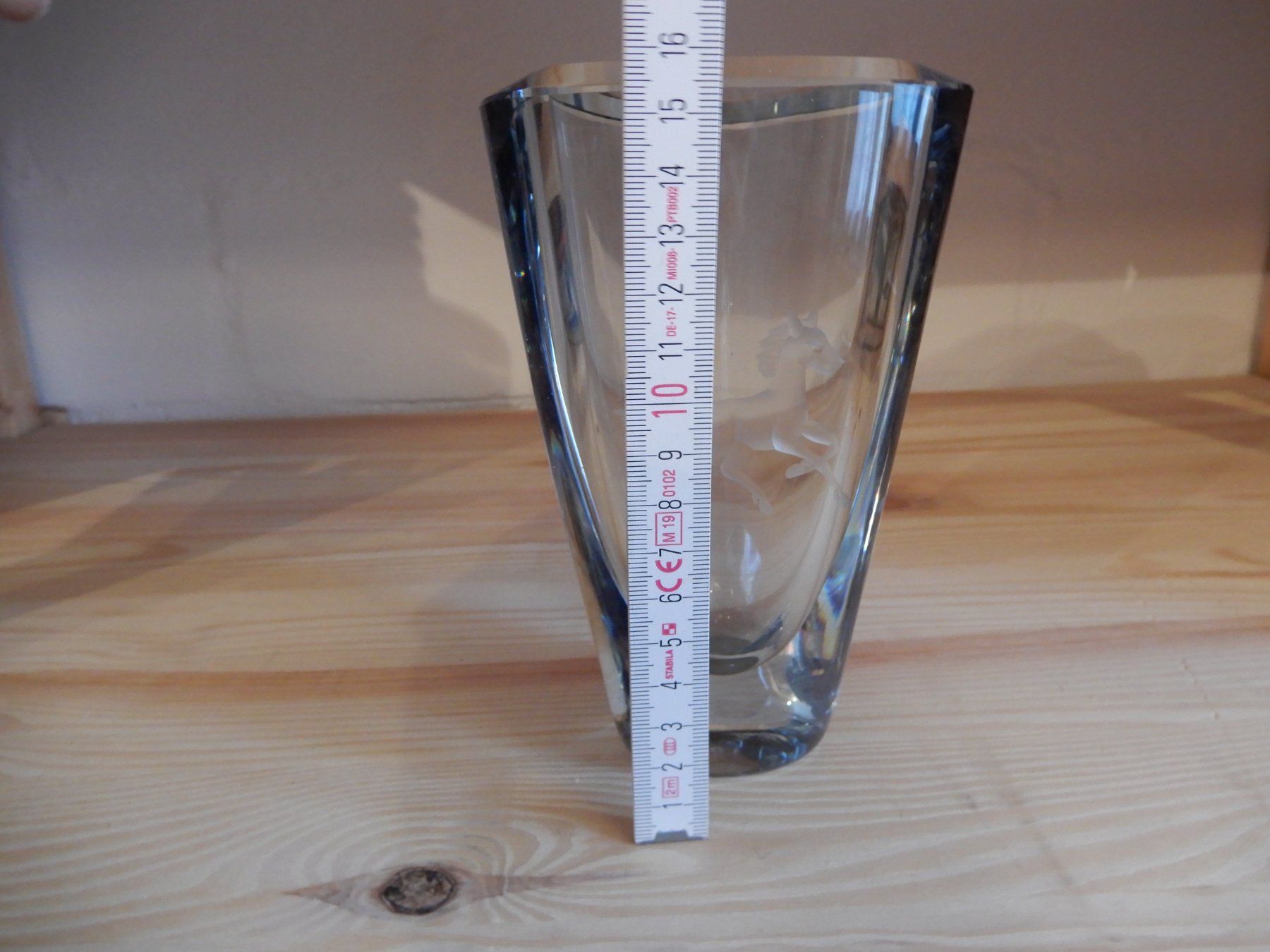 Vase & Récipients: Glasvase mit Pferdemotiv, Höhe ca. 16 cm – D'occasion à Erstfeld par Mario_boe0 6