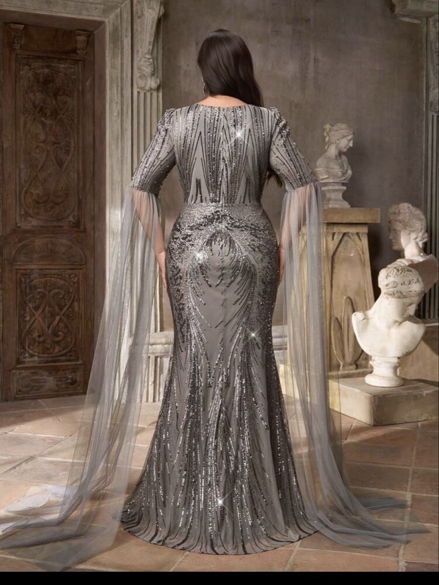 Robes: Abendkleid Lang Grau Grösse 44-46 – D'occasion à Andelfingen par mir_k5sx 2