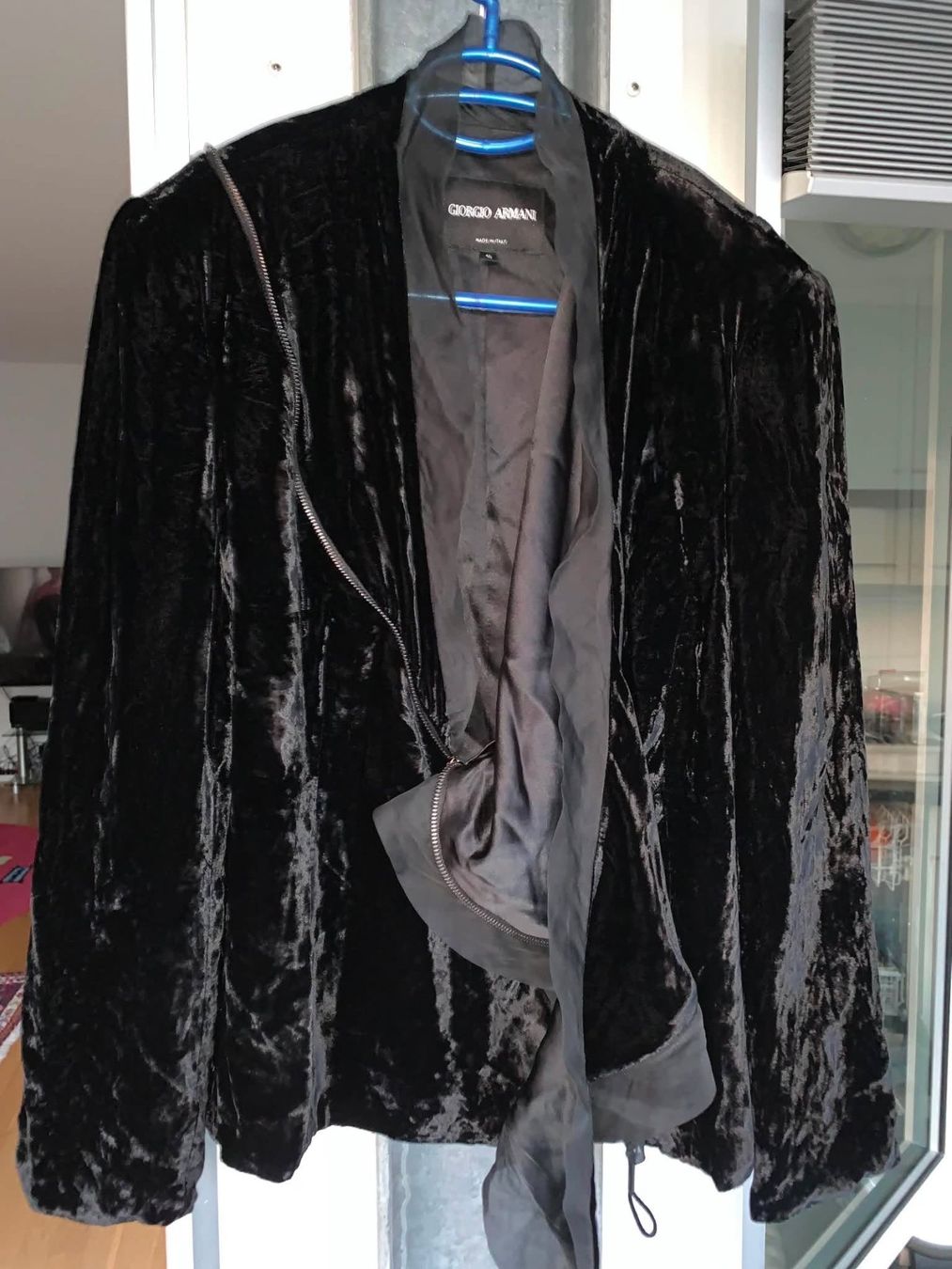 Armani Giacche: Armani multimodel Blazer Samt Seide it48  Post9.- – Usato da Bern venduto da waves0 1