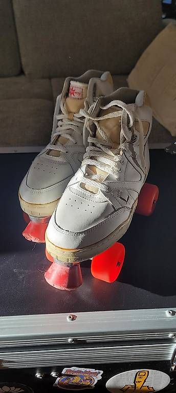 Starway Inline-Skating & Rollschuhe: Roller Starway taille 41 – Gebraucht aus Epalinges von Emingway