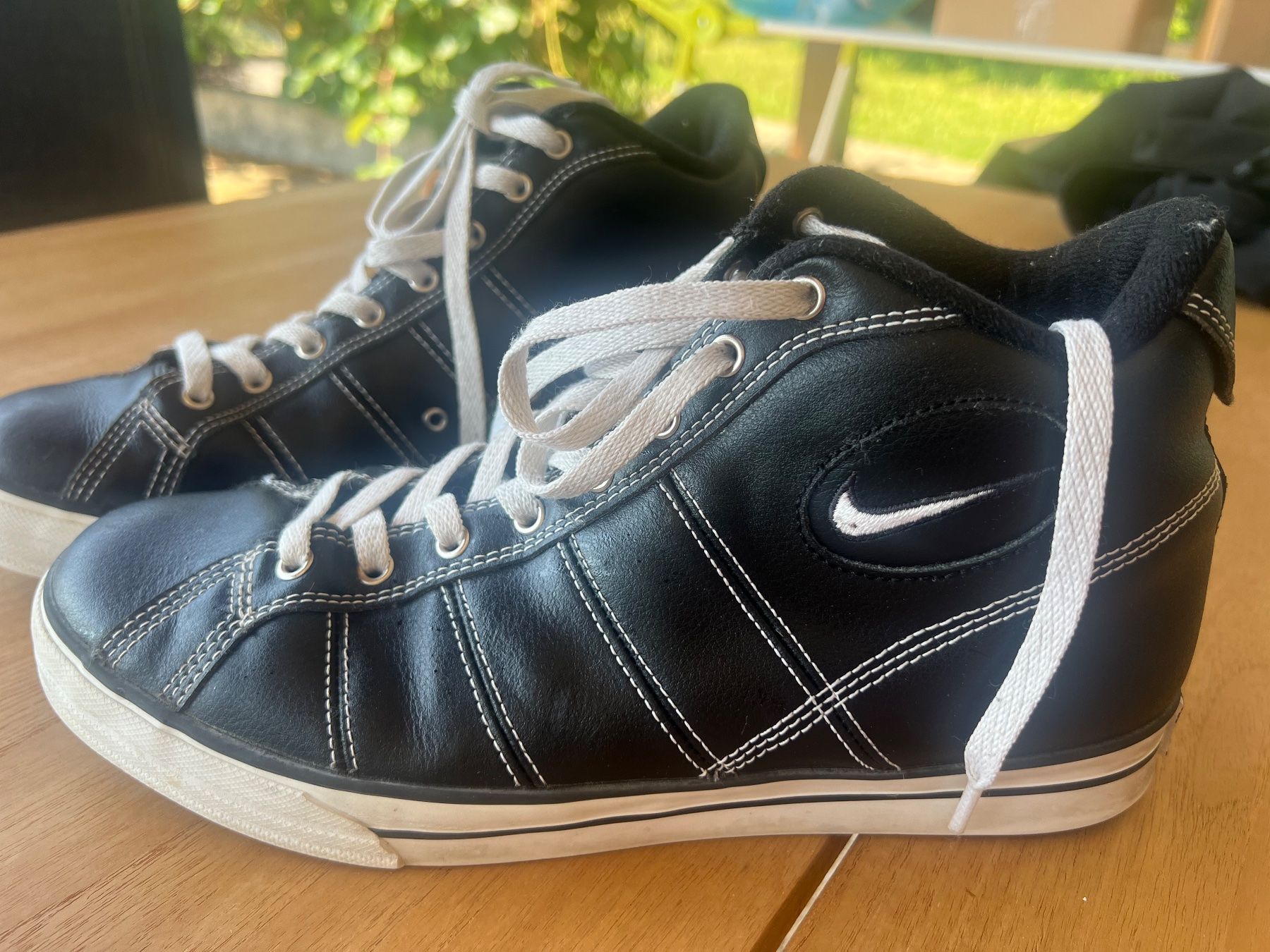 Nike Scarpe da uomo: Nike vintage taille 44 – Usato da Lugnorre venduto da jul_lnh6 1