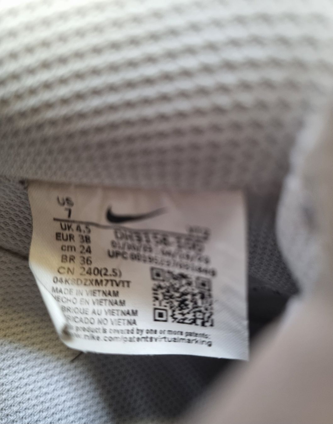 Nike Scarpe da donna: Schuhe Nike – Usato da Wichtrach venduto da mryter01 2