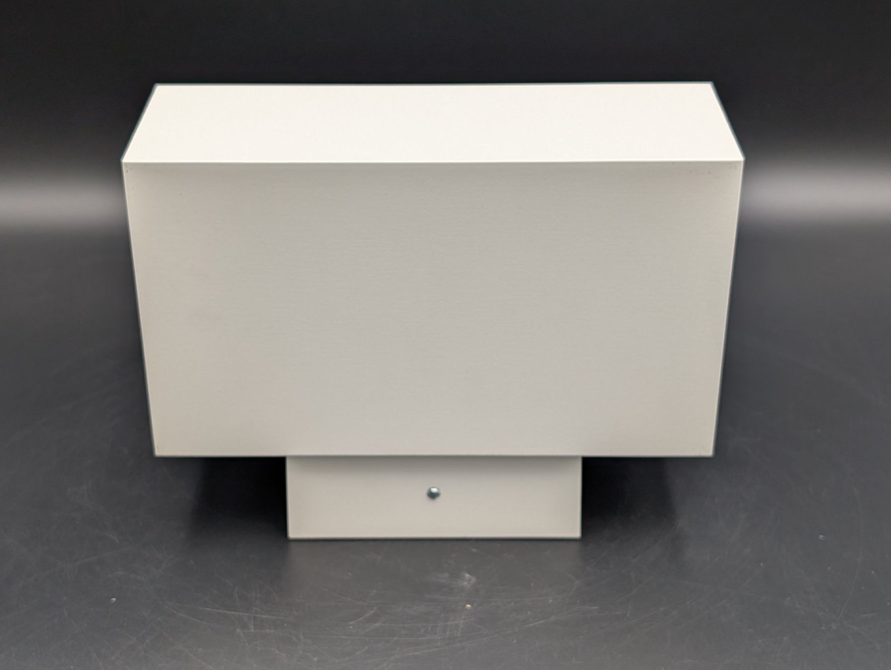 Lampade: ERCO Pantrac Deckenfluter 65085.000 – Usato da Winterthur venduto da Hint17 6