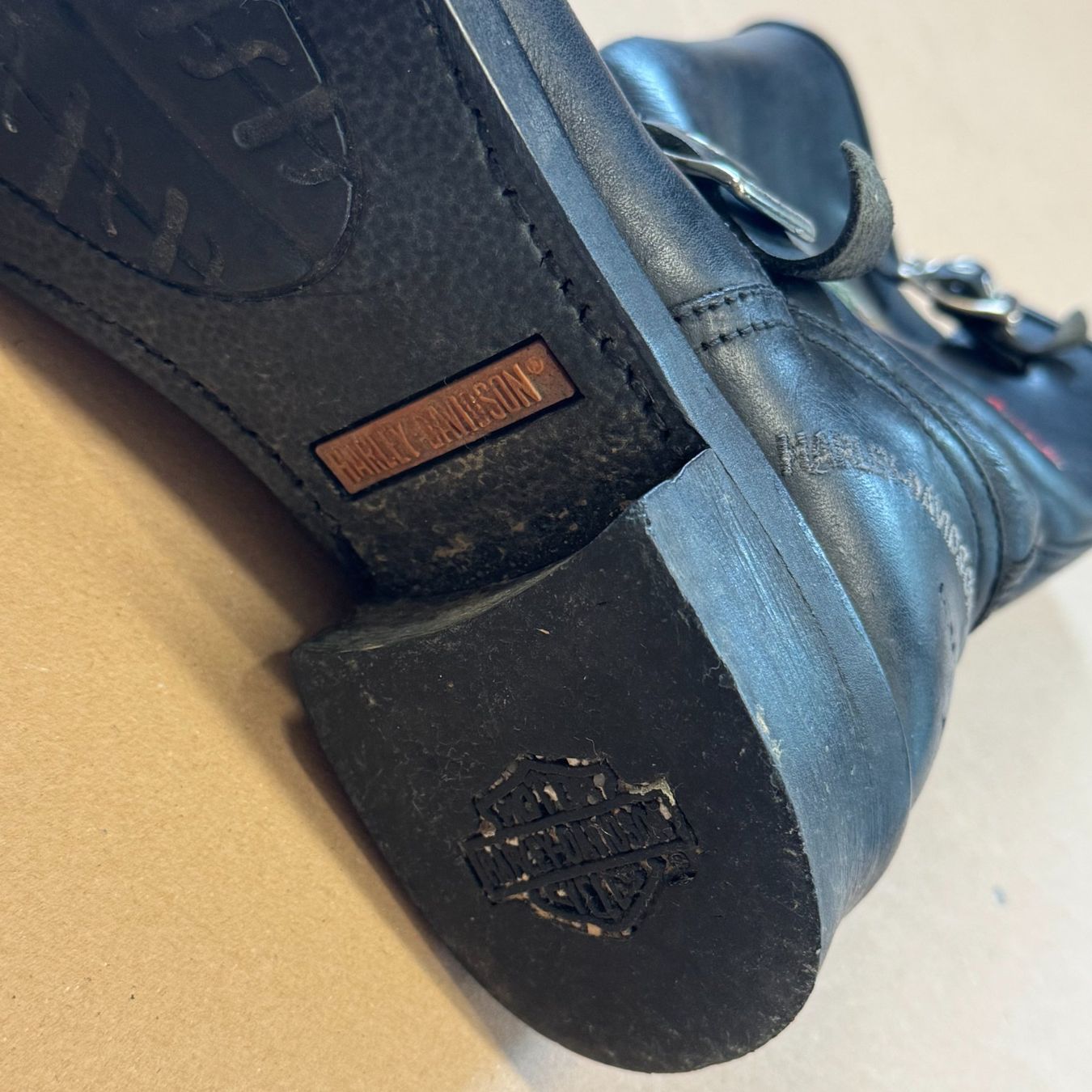 Harley-Davidson Damenschuhe: Harley Davidson beautiful leather boots 39 Condition 6/10 – Gebraucht aus St. Gallen von sourced_limited 4