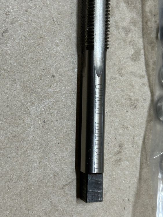 Tous les outils: Gewinde Reparatur Heli-Coil 5/16“ – D'occasion à Erlenbach im Simmental par Norija
