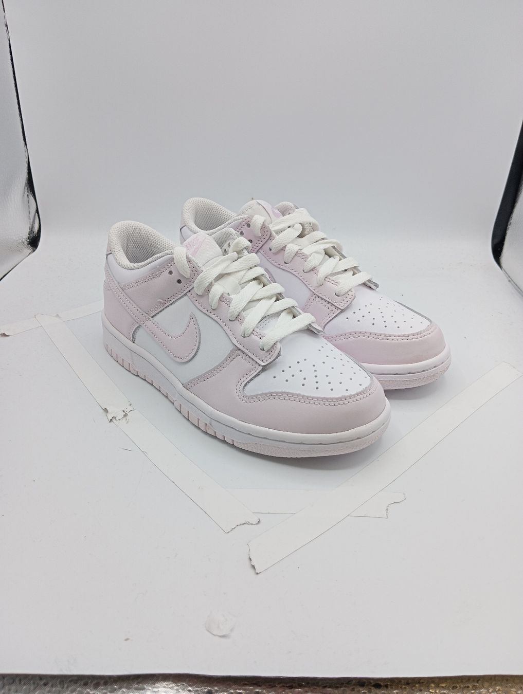 Nike Scarpe per ragazzi: Nike Dunk Low (GS) ( EU37.5) – Nuovo e nell'imballaggio originale da Schaffhausen venduto da outlez 1