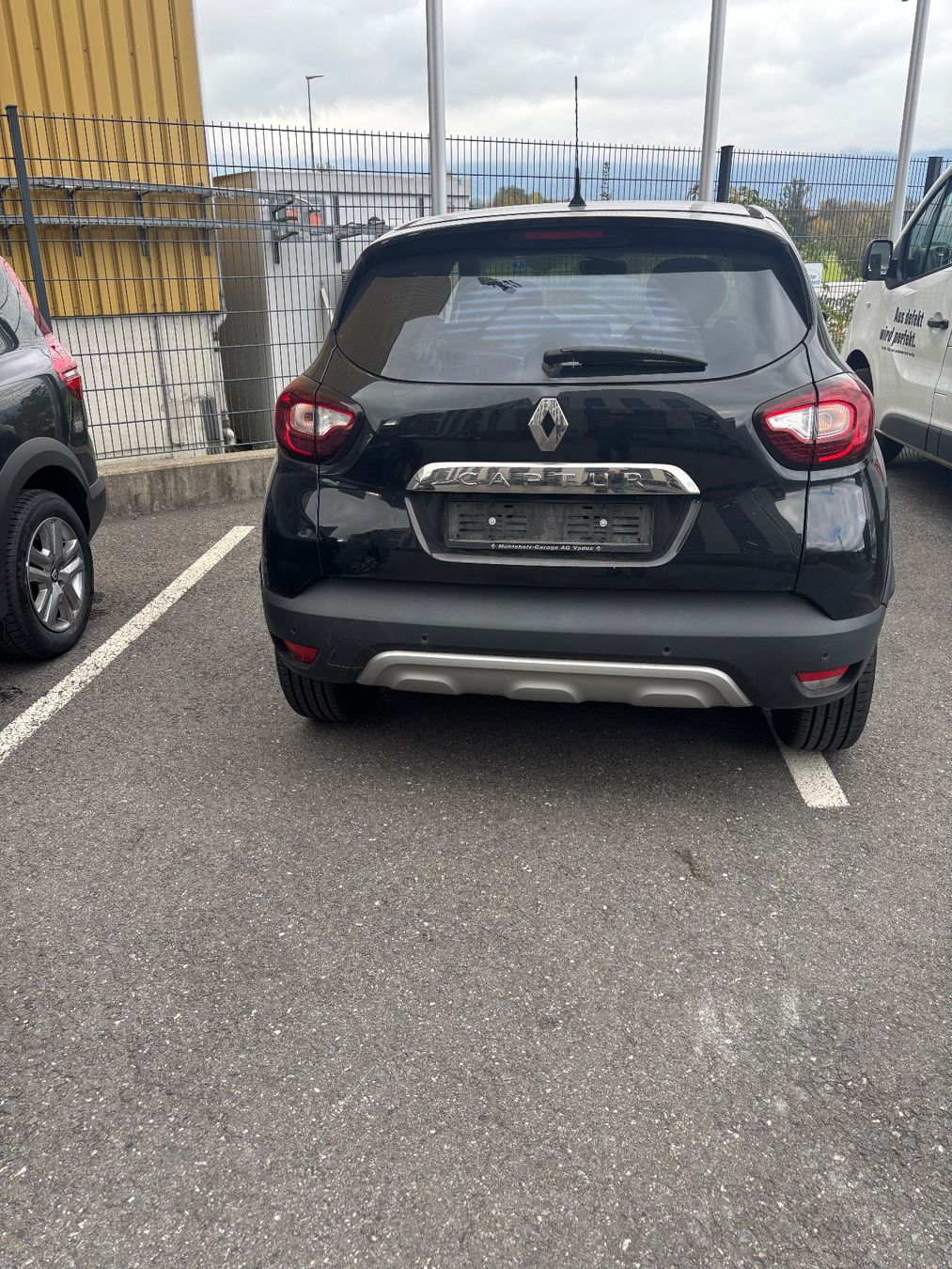 Renault Autos: Renault Captur 90 – Gebraucht aus Eschen von kingkong010 2