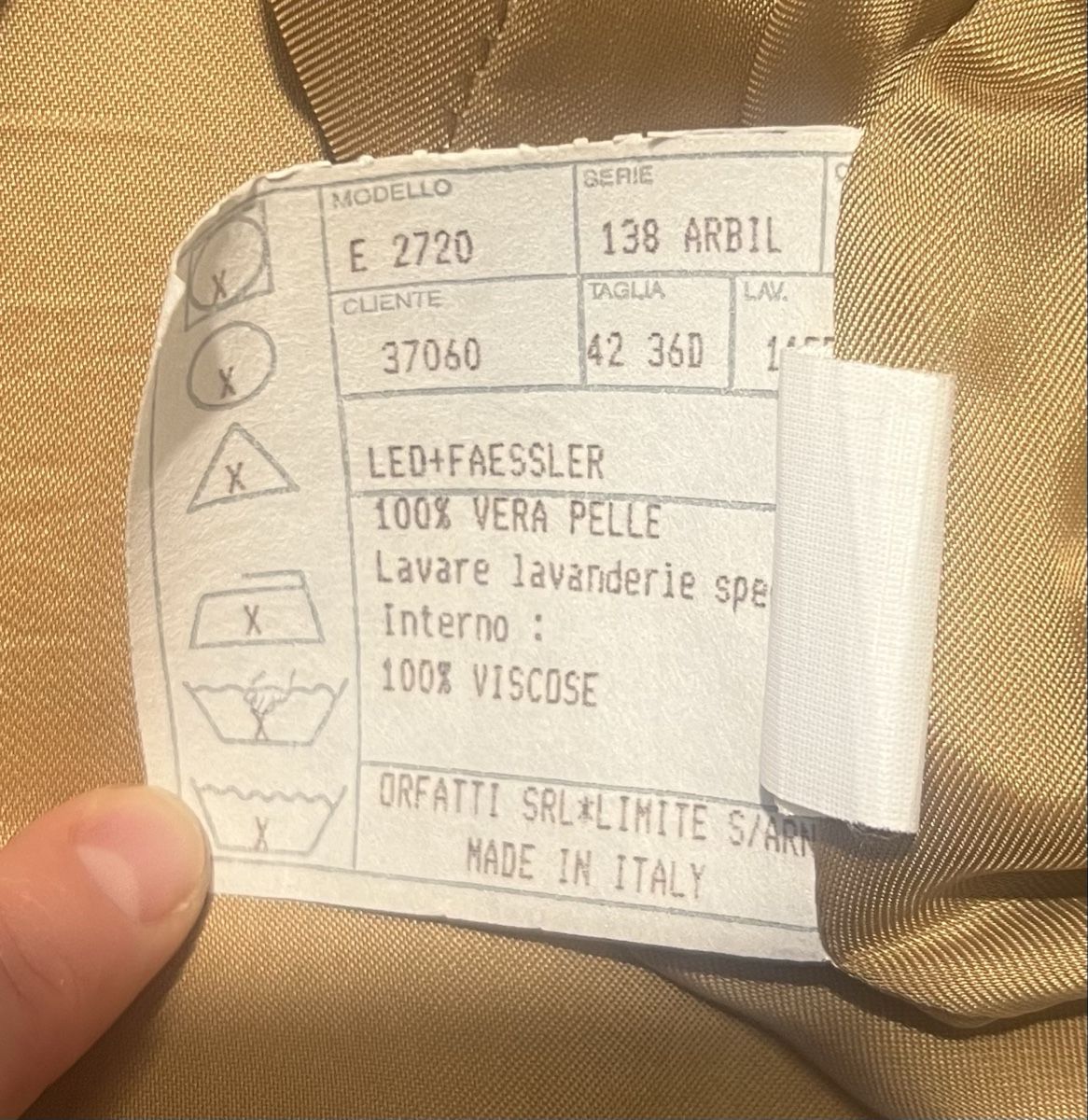 Giacche: Lederjacke Leonardo beige Grösse 36  – Usato da Uster venduto da Family_Boutique 4