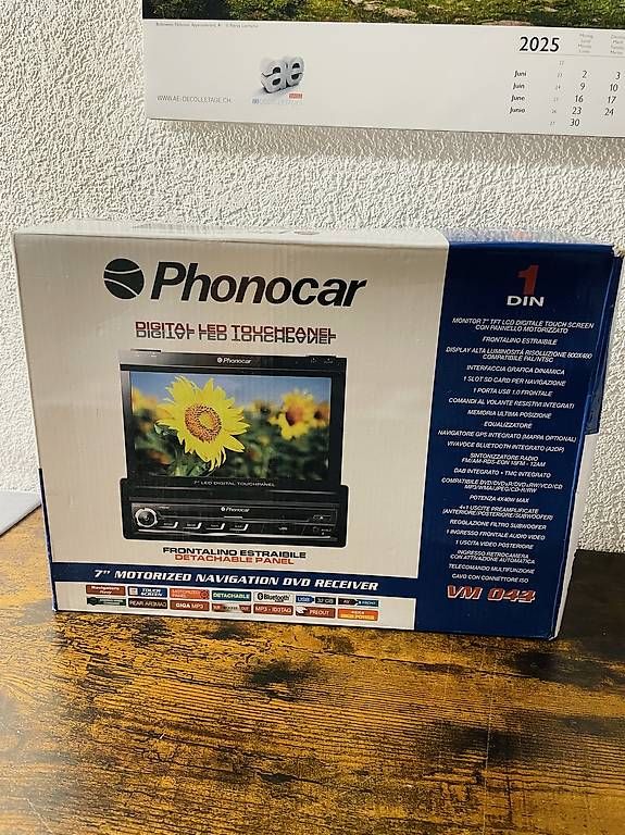 Navigatori: Phonocar VMO44 Autoradio 7 Zoll Display, DVD CD, Navigation – Usato da Selzach venduto da King_Kong2403