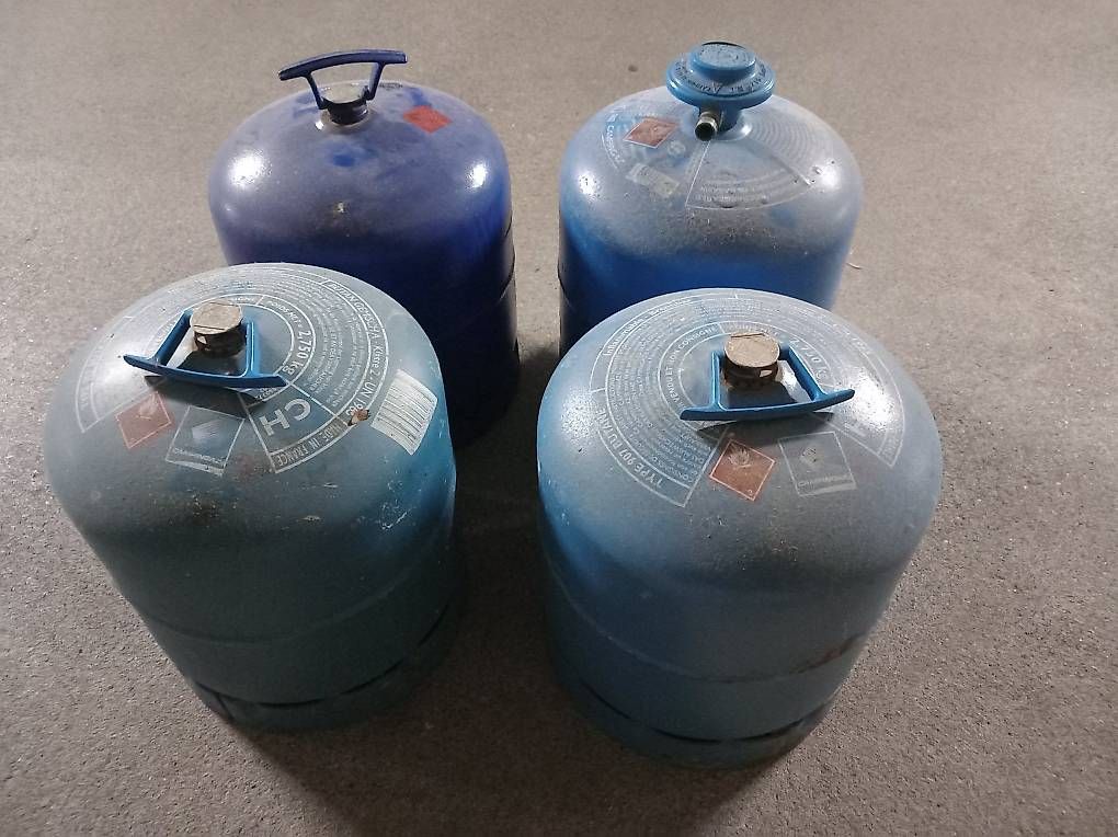 Apparecchiature e tecnologia a gas: Campingaz 6 Liter 4 Stk. – Usato da Belp venduto da Efflux 1