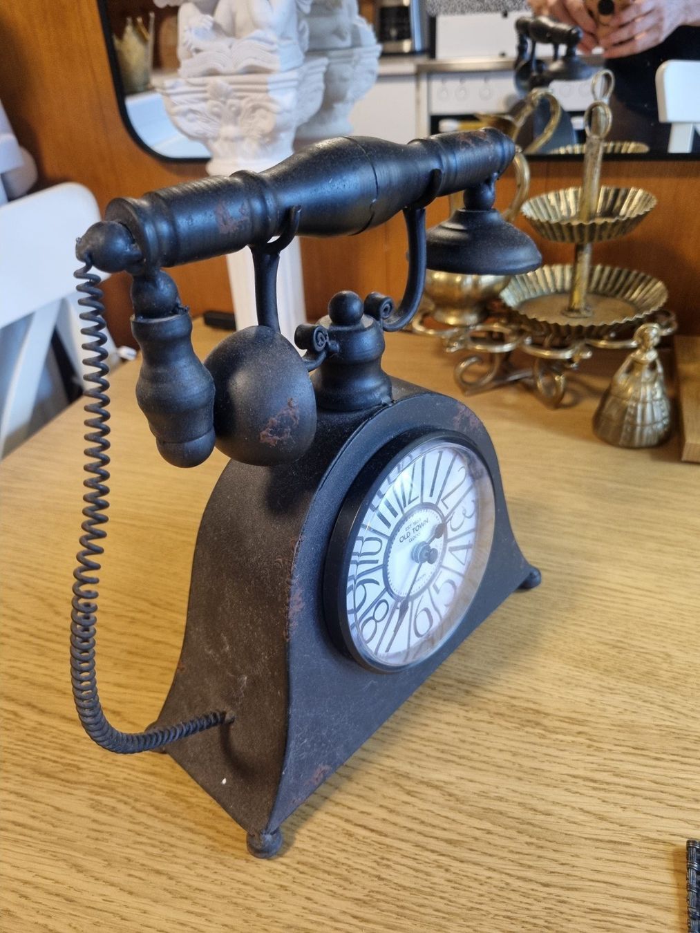 Tutte le decorazioni: Vintage-Uhr im Design eines alten Telefons – Usato da Scharnachtal venduto da devin03 2
