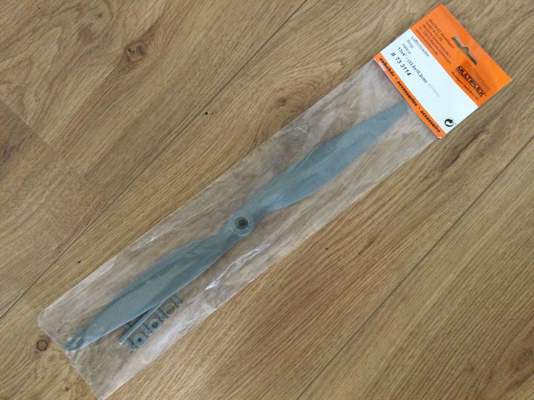 RC Modellbau: Hélice APC 13x4 – Neu und originalverpackt aus Yvonand von Li_poch