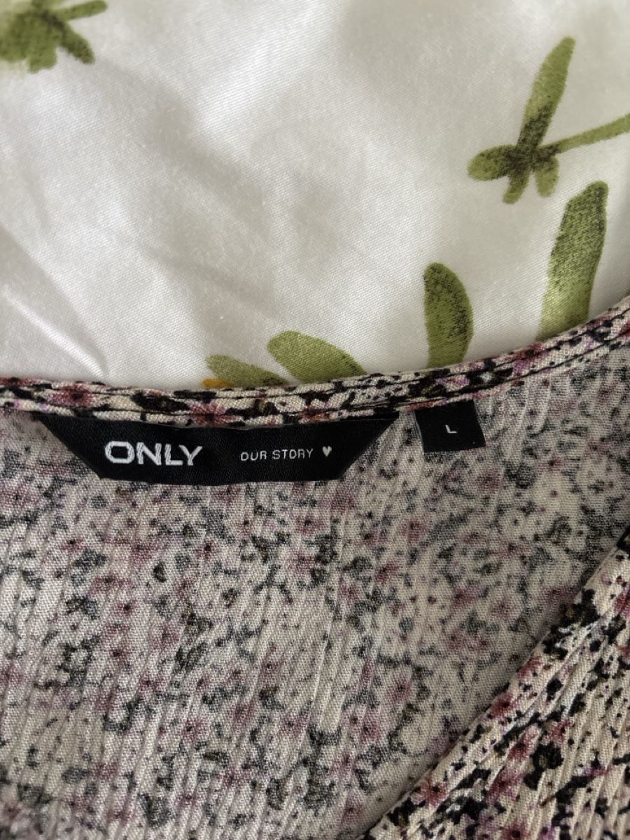 Only Vestiti: Sommerkleid Only Kurzarm Blümchenmuster Gr. L NEU – Nuovo (secondo la descrizione) da Kiesen venduto da Rrachelita 2