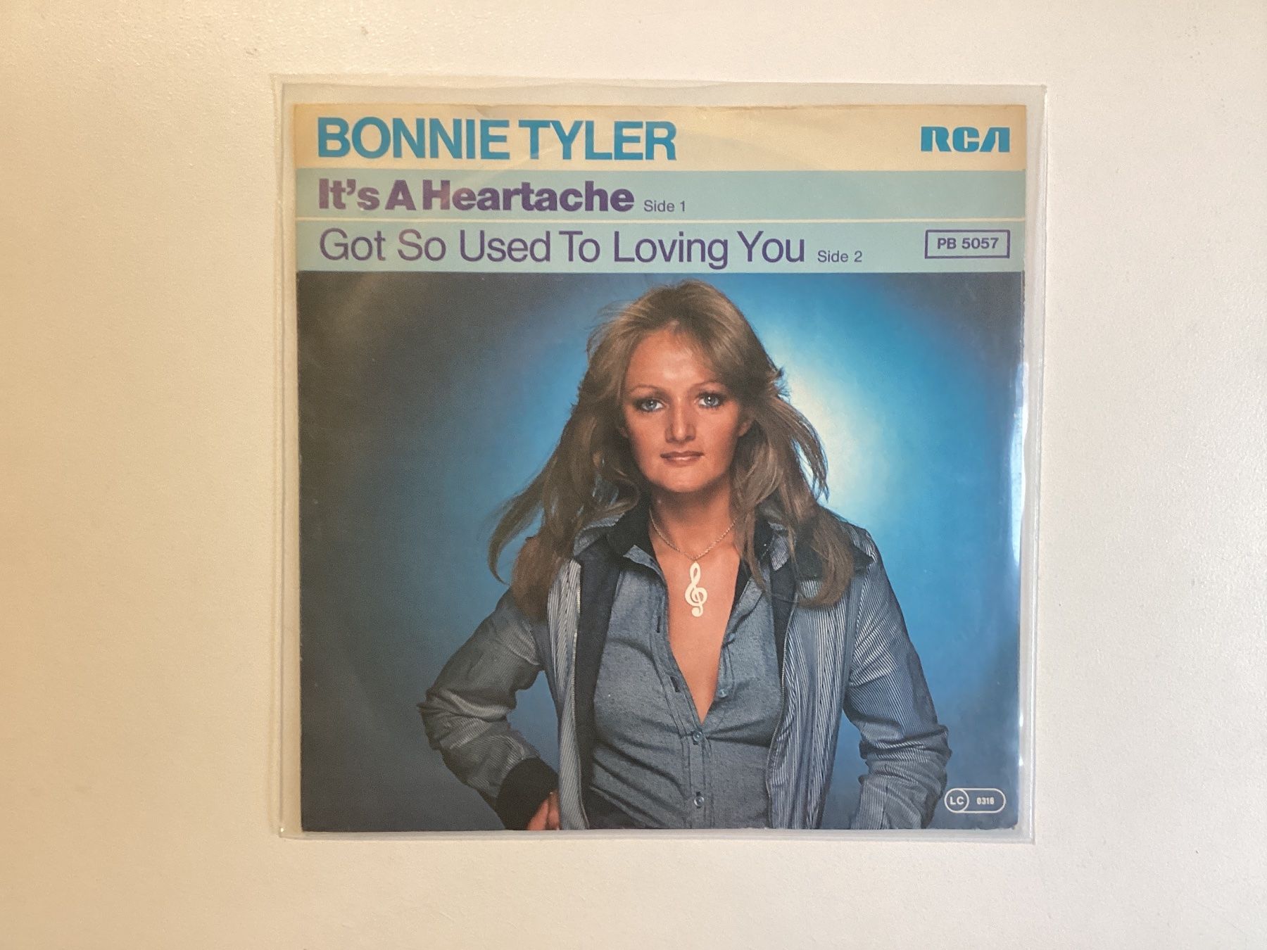Schallplatten: Bonnie Tyler Single - It’s A Heartache – Gebraucht aus Gutenswil von