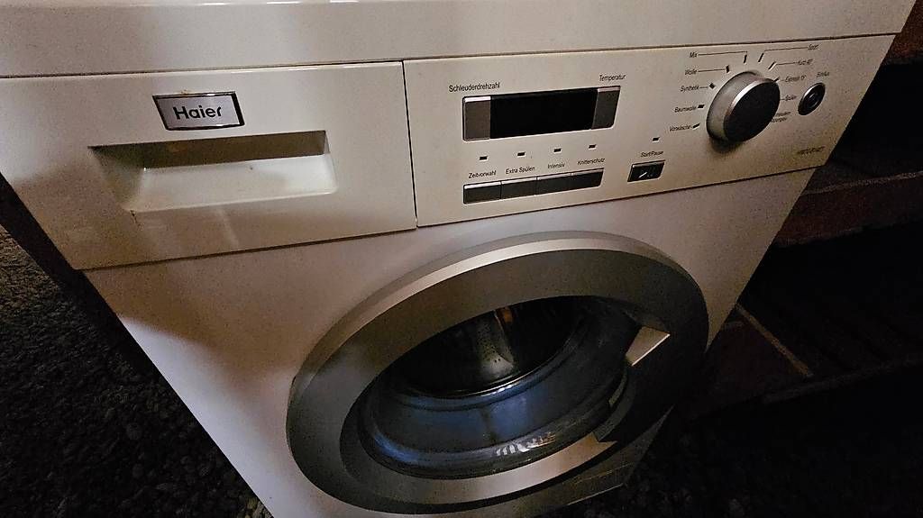 Lavatrici: Haier HW70-B1401 Waschmaschine – Usato da Morschach venduto da hof_kp5g
