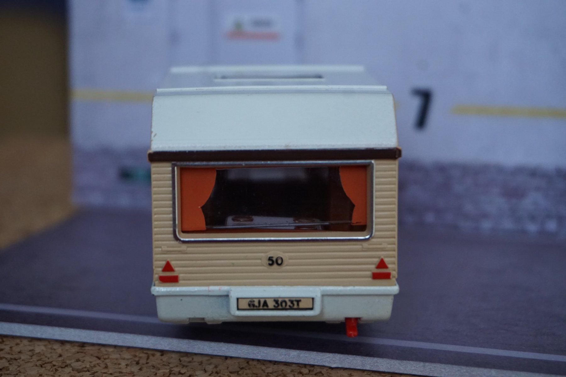 Matchbox Modellautos: Matchbox SK Europa Caravan ALT COOL !!!!!!!!!!!!!!!!!!!! – Gebraucht aus Reiden von Doppeldecker69 2