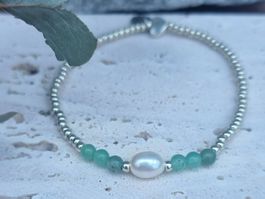 Zartes Armband mit Aventurin und Perle - Eleganz & Schönheit