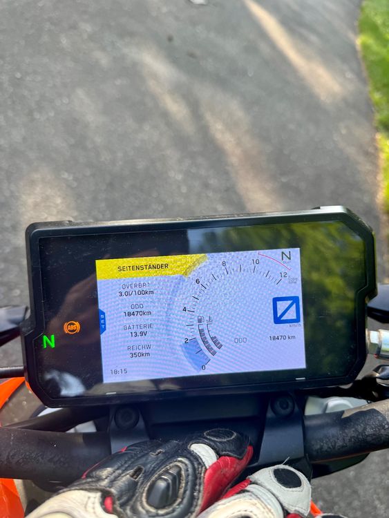 KTM Route: KTM Duke 390 ab MFK + Service und frisch bereift – D'occasion à Dielsdorf par leon_svo 7