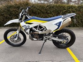 Husqvarna 701 Enduro in top Zustand mit vielen Zubehören