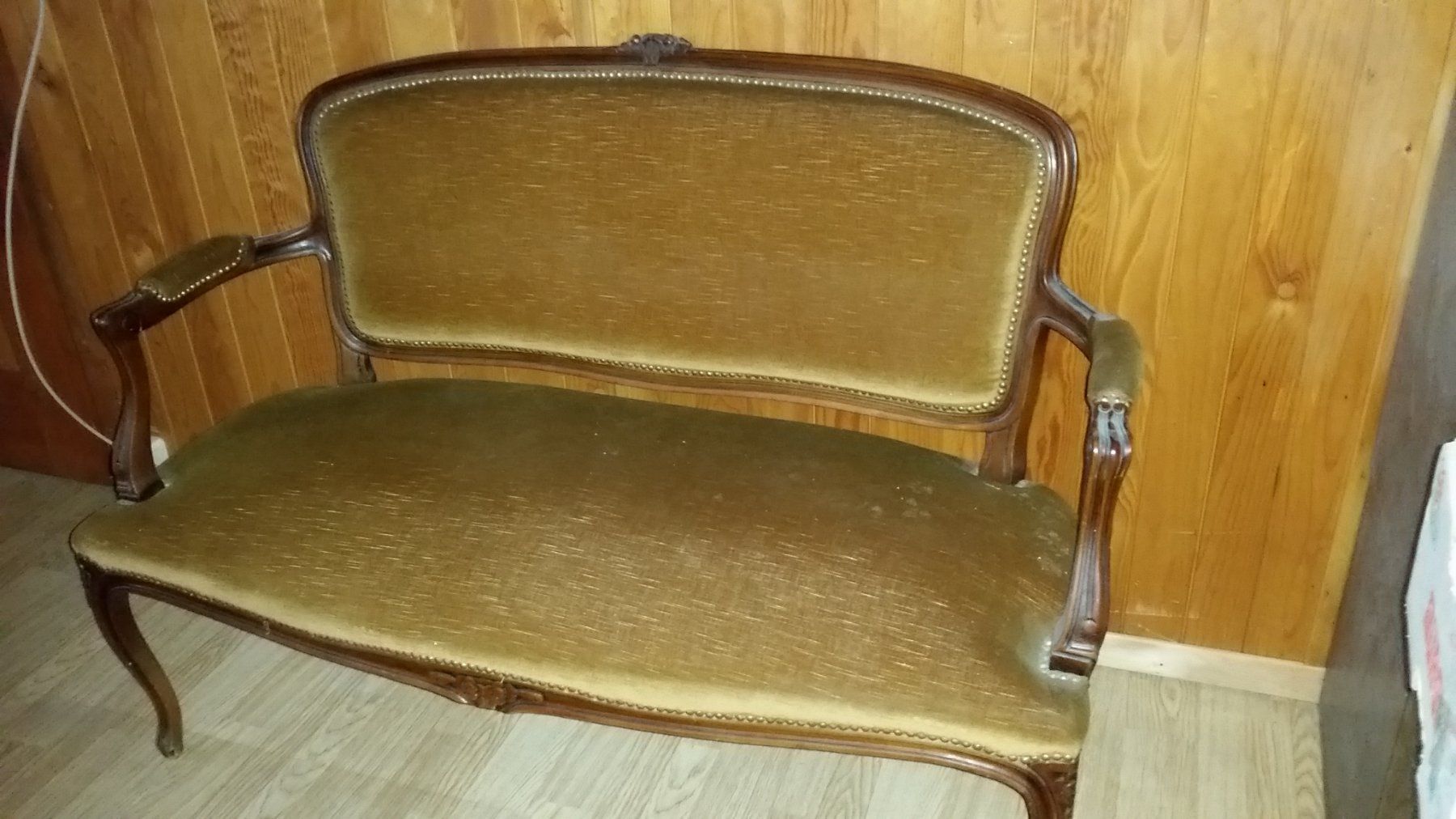 Set di tavolo e panche: Petit salon Louis XV – Usato da Grimisuat venduto da achille777 1