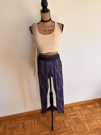 Puma Damen Sport Leggings, Lila Muster, Top Zustand,