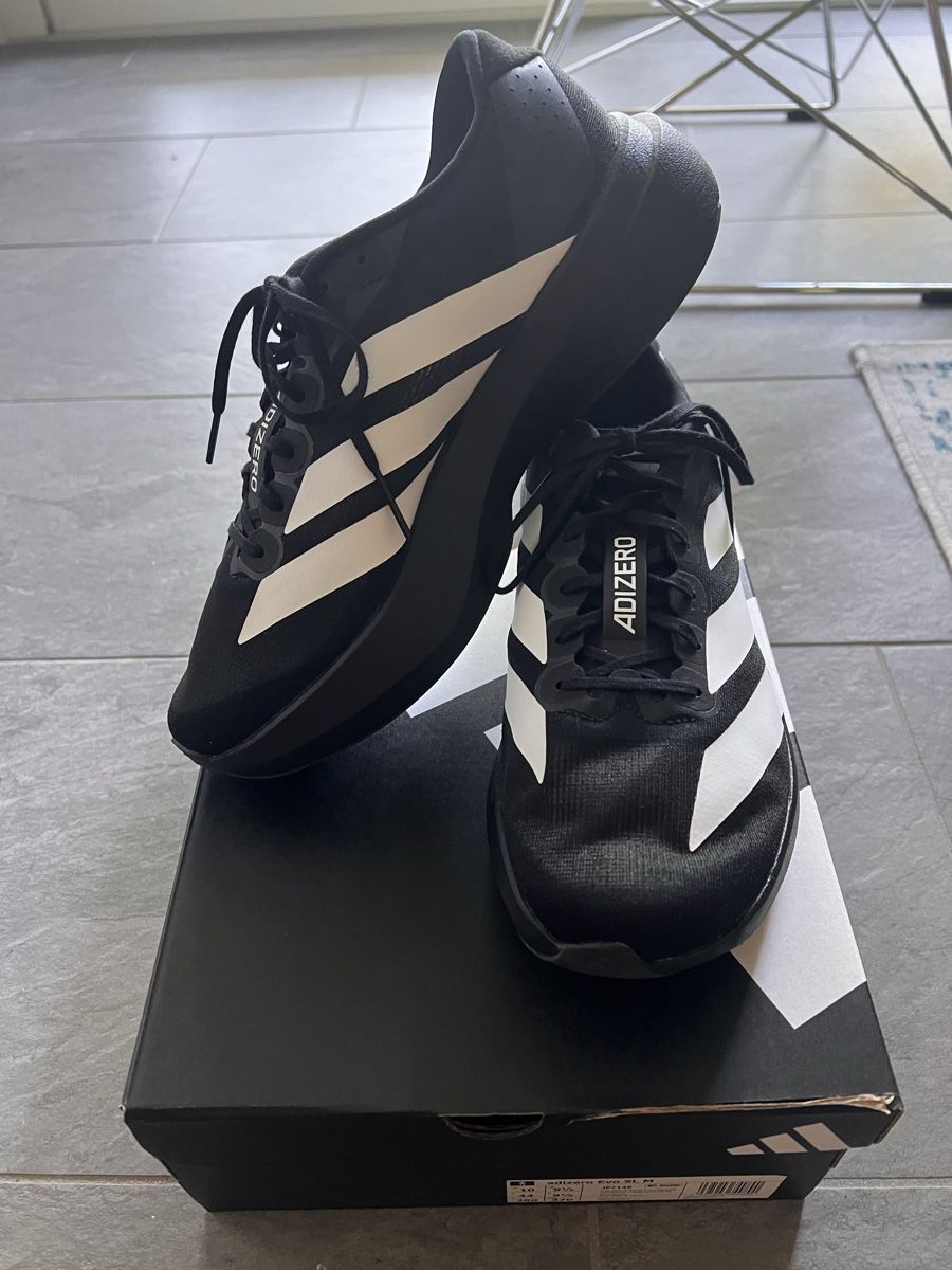 Adidas Scarpe da uomo: Adidas EVO SL Gr. 44 – Usato da Lyss venduto da LEN17