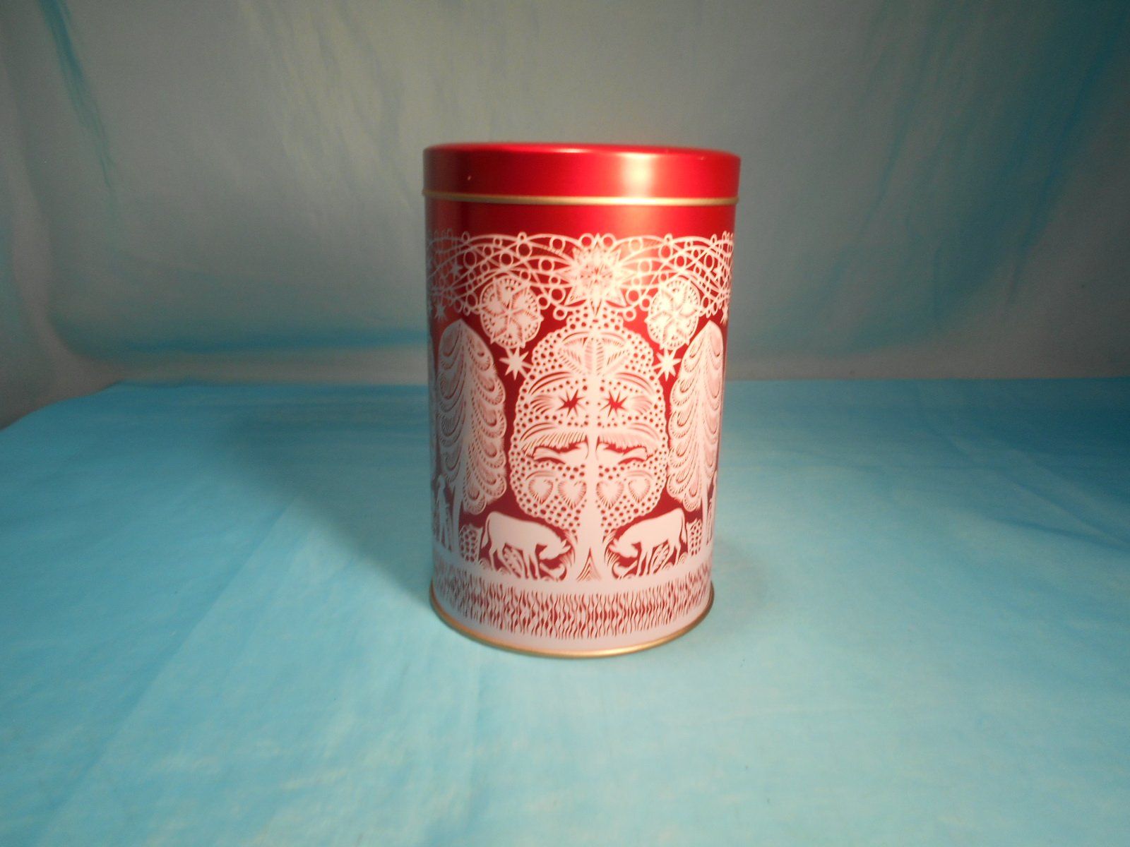 Kambly Altro in Decorazioni & Accessori: Kambly Blechbüchse rot, Ueli Hofer, Scherenschnitt – Usato da Bellach venduto da JingleCherry