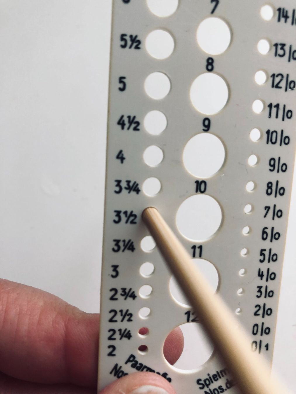 Nadeln: Konvolut Stricknadeln Bambus, Grösse 3 1/2 – Gebraucht aus Arlesheim von OmnIa55 1