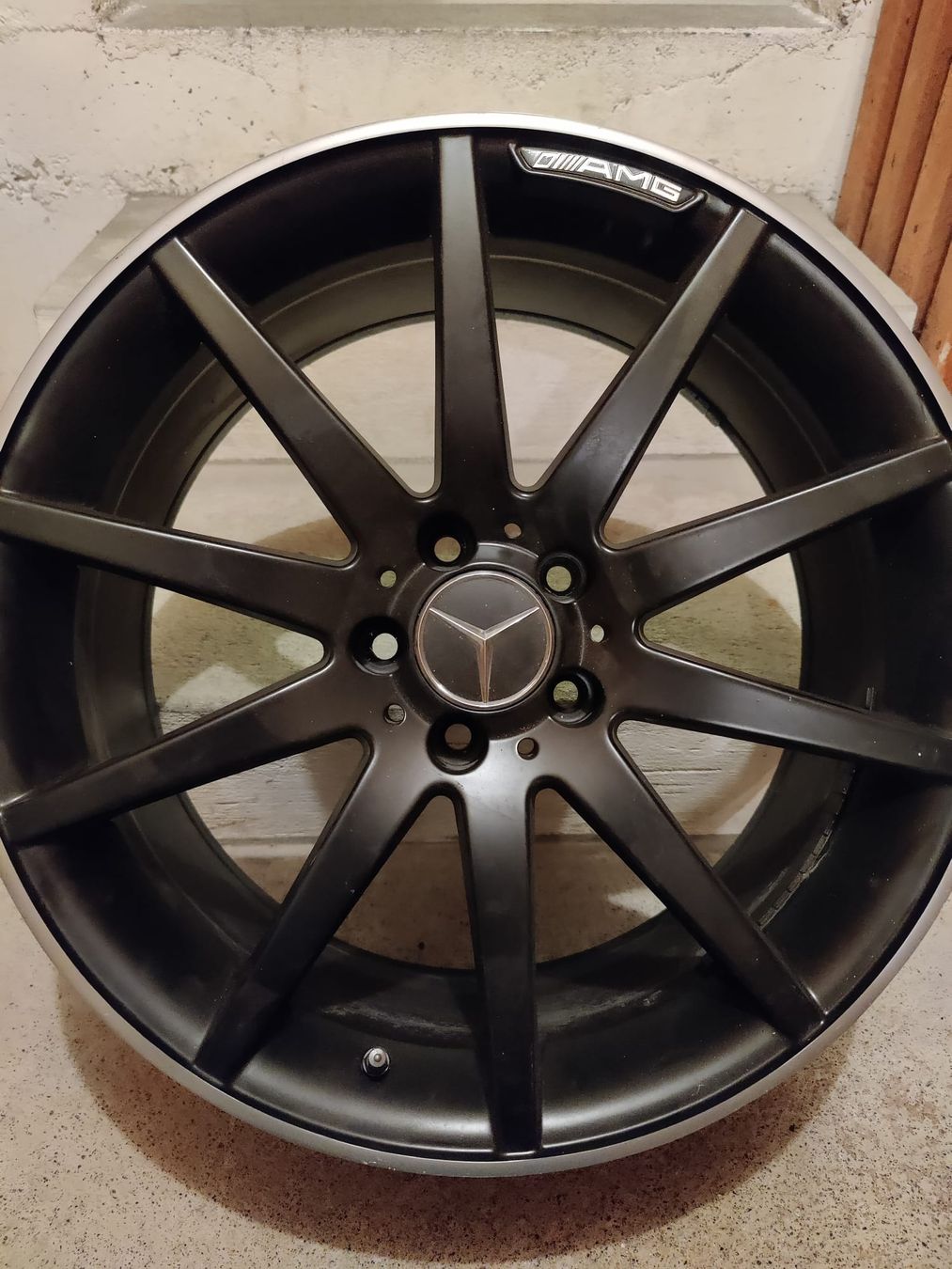Mercedes-Benz Cerchioni: 4x 19Zoll AMG Felgen – Usato da Rüeterswil venduto da Landolt_Roten06 9