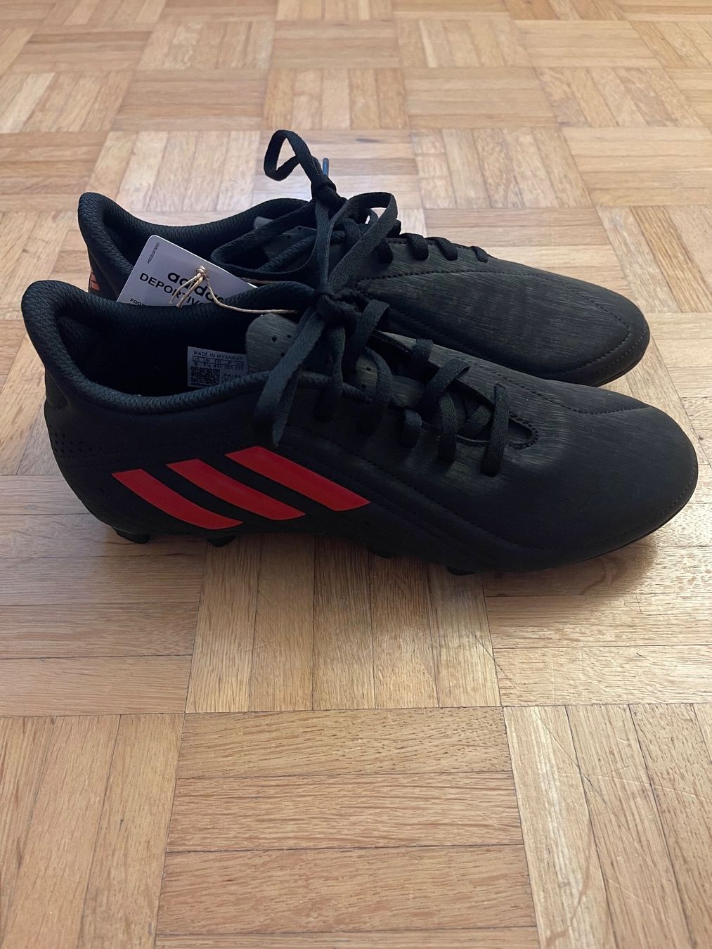 Adidas Scarpe per ragazzi: Adidas Fussballschuhe – Nuovo (secondo la descrizione) da Aarberg venduto da OrDo20