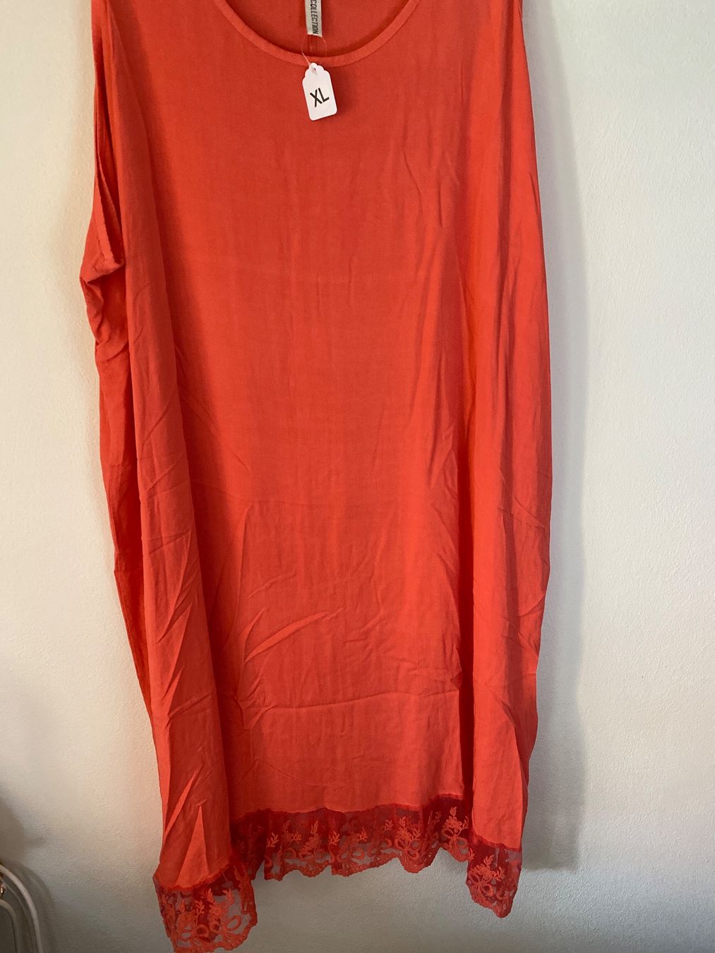 Vestiti: SOMMER KLEID DAMEN -MIT SPITZEN-ROT – Nuovo e nell'imballaggio originale da Meienried venduto da ManuelaBoutique 5