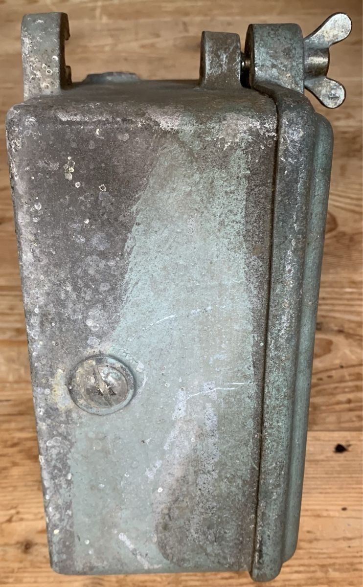 Alimentazione elettrica: Feldanschlusskasten aus Bunker der CH Armee – Usato da Goldingen venduto da Bergler012 5