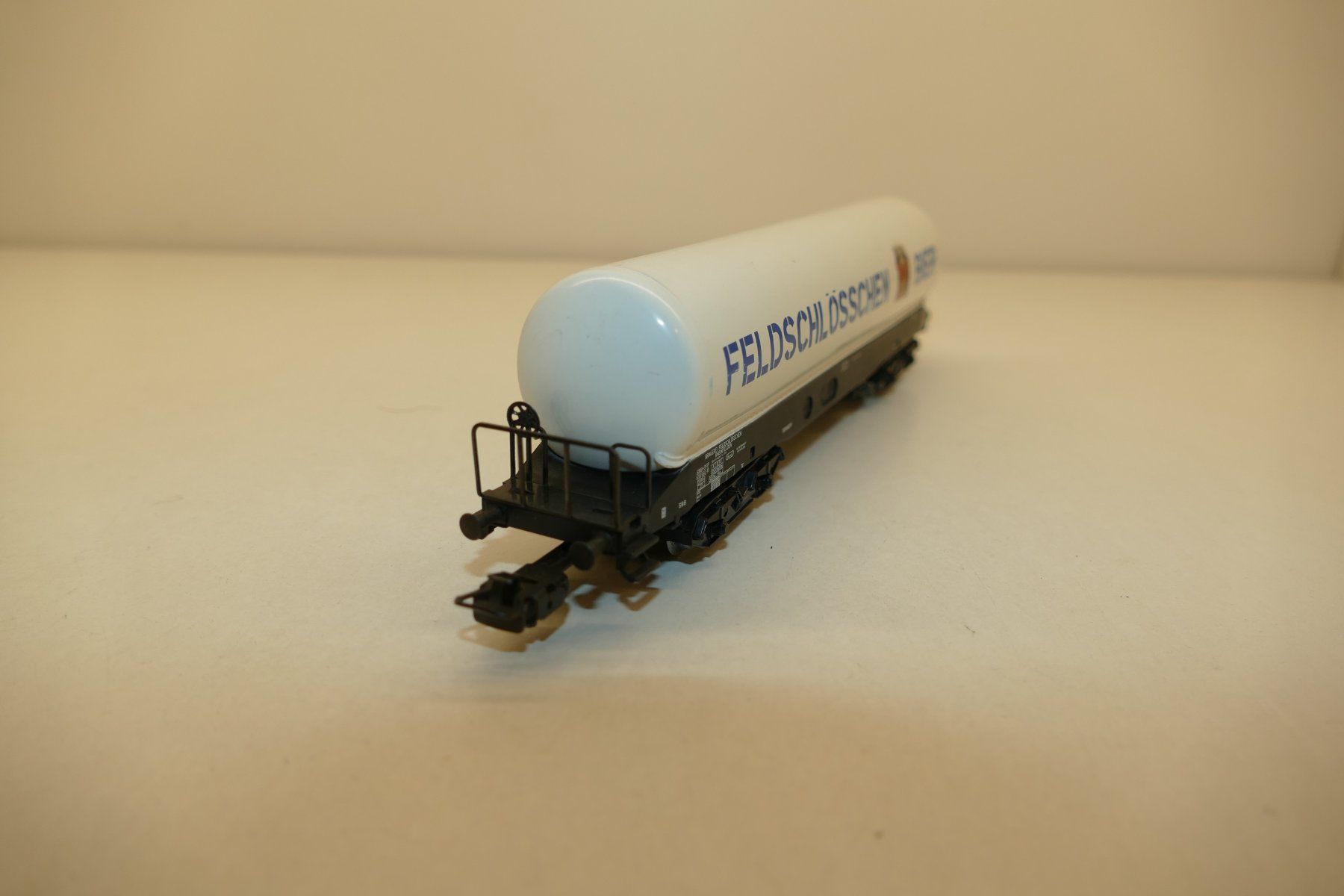 Märklin Modellini di ferrovie: Märklin H0: SBB Bierwagen Feldschlösschen Bier – Usato da Niederhasli venduto da rail-duerst 2