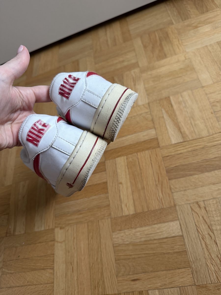 Nike Chaussures femmes: Baskets – D'occasion à Montsevelier par Duna2210 4