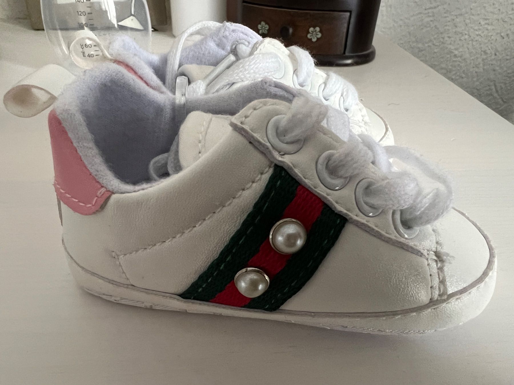 Scarpe per ragazzi: Trendige Schuhe gr. 12 – Nuovo (secondo la descrizione) da Thalwil venduto da lom_858j