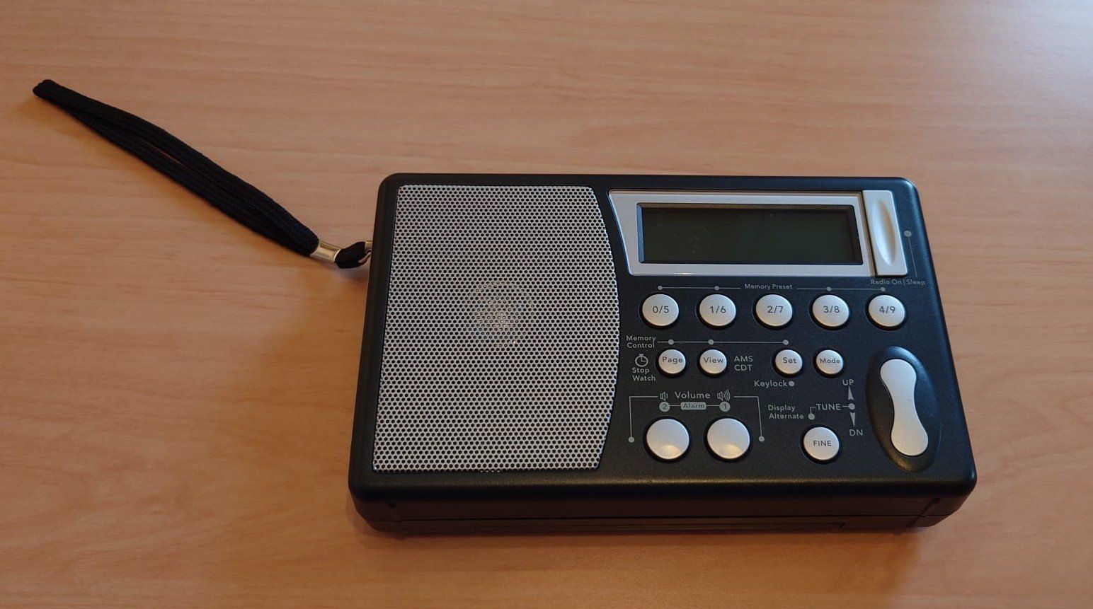 Radio: TeVion Radio PLL Weltempfänger – Usato da Neuhausen venduto da MonoCeros 1