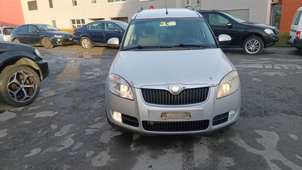 SKODA Roomster 1.6