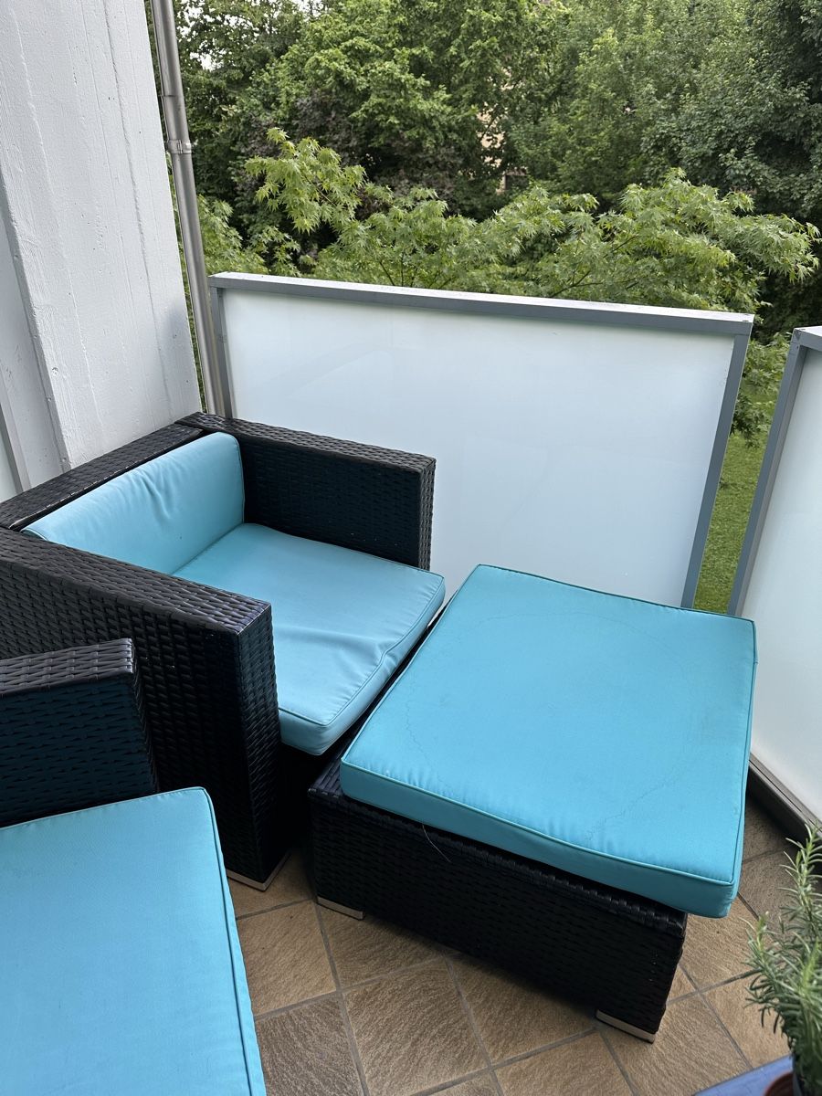 Divani: Outdoor Lounge Set aus Polyrattan mit Glastisch – Usato da Bassersdorf venduto da WayanMartin13 5