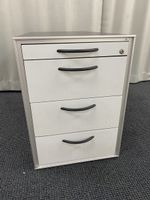 Korpus für Büro 