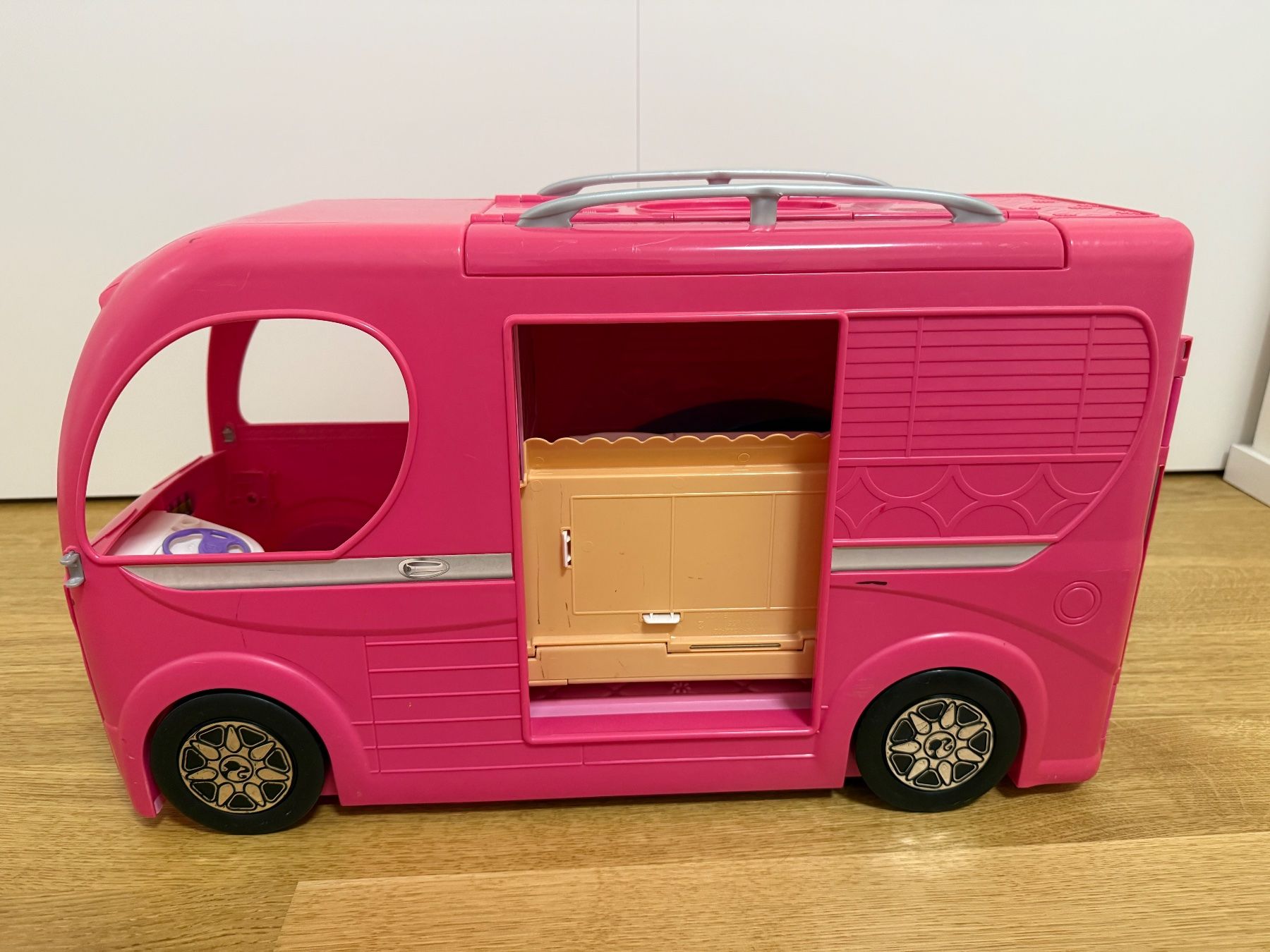 Giocattoli: Barbie Wohnmobil – Usato da St. Gallen venduto da mirnes84 1