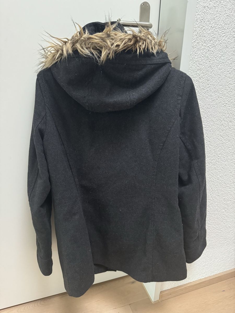 H&M Jacken: H&M Winterjacke Damen Gr. 42, anthrazit – Gebraucht aus Winkel von Schorley 1