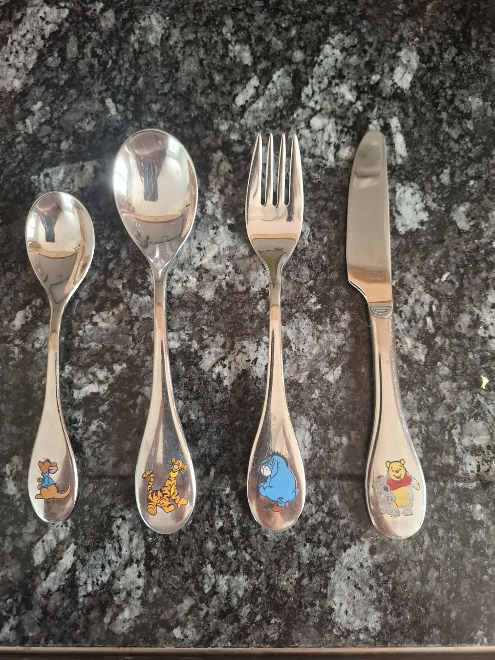 Set di posate: Kinderbesteck "Winnie the Pooh" – Nuovo (secondo la descrizione) da Allschwil venduto da nicki1803