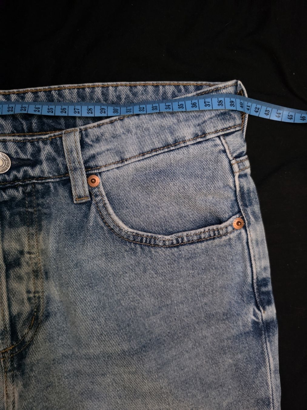 H&M Jeans: H&M Jeansshorts – hellblau  – Usato da Interlaken venduto da NataliiaS 3