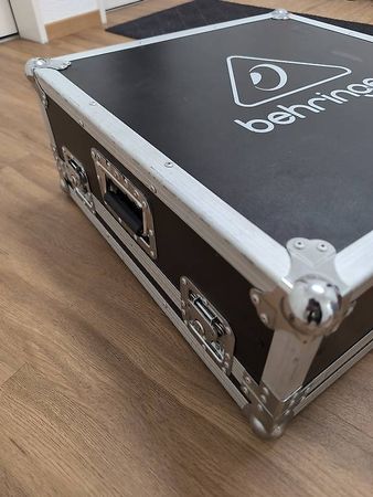Flight case pour X32 Producer