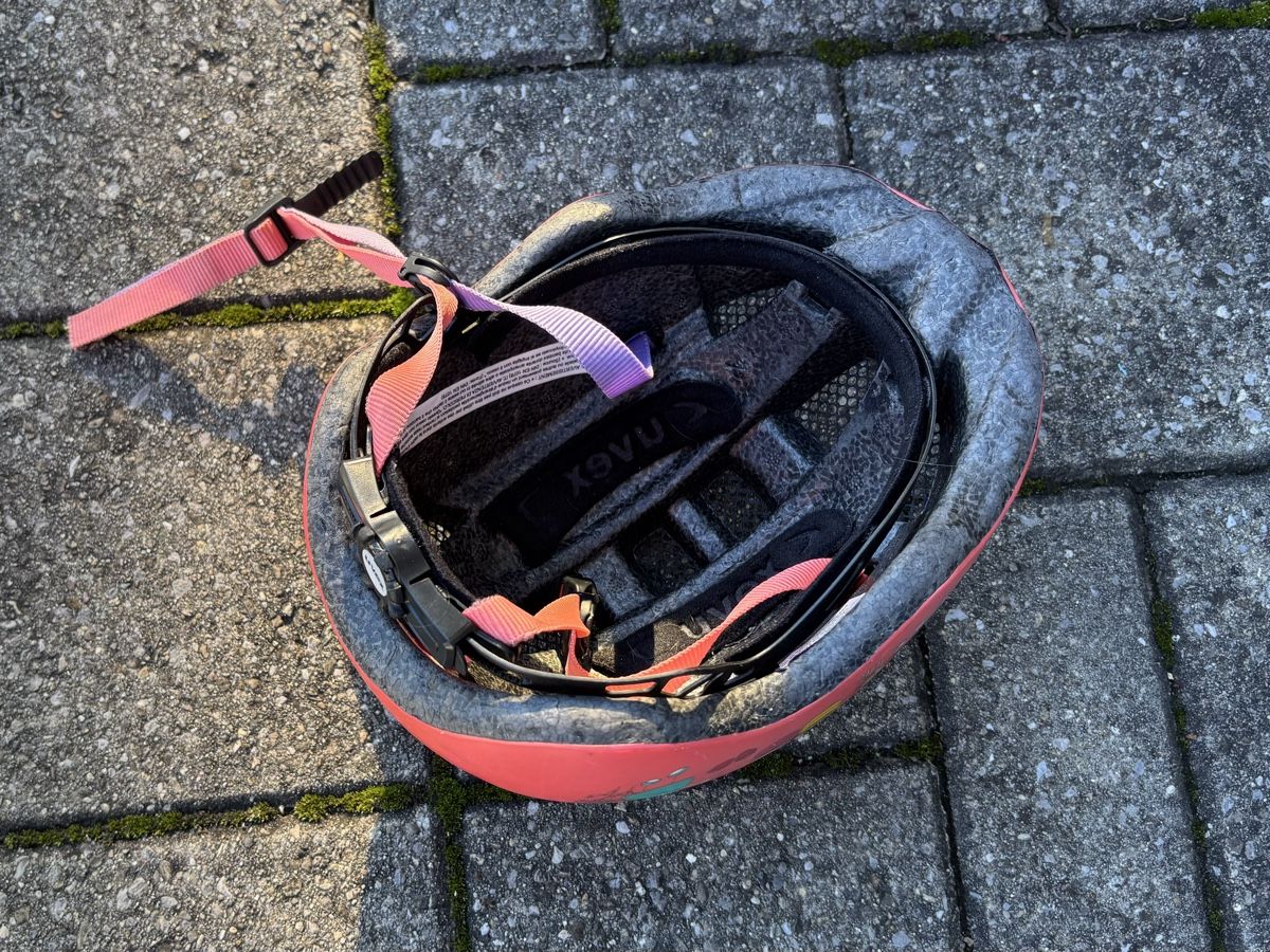 Uvex Caschi: Kindervelohelm – Usato da Thun venduto da vamebi 2