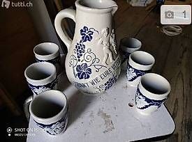 Caraffe: Weinkrug mit 6 Bechern dazu – Usato da Strengelbach venduto da Luftschutzsoldat