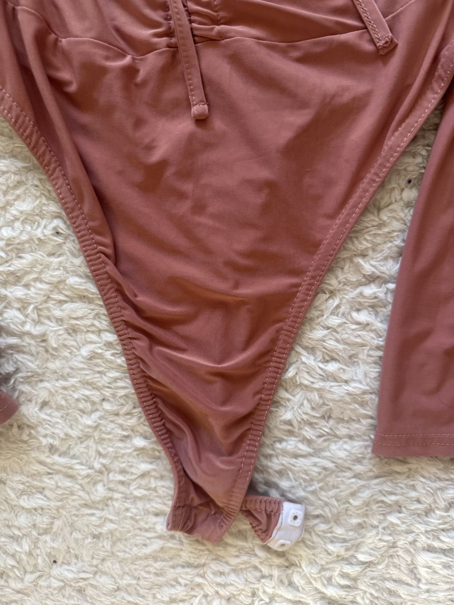 Top: Missguided Body Langarm Rosé Grösse 36 – Nuovo (secondo la descrizione) da Liestal venduto da isa_8y72 6