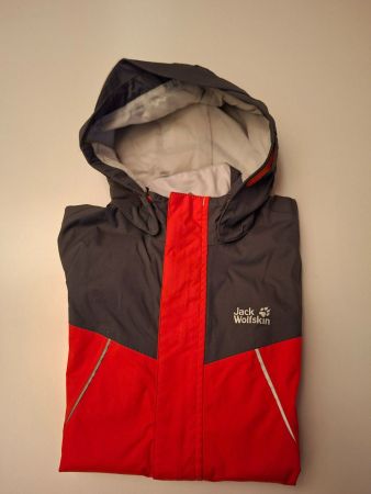 Regenjacke Jack Wolfskin Grösse 152