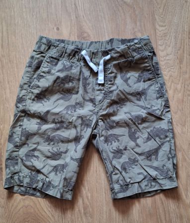 Kinder Shorts Grösse 116 Dinoprint  guter Zustand