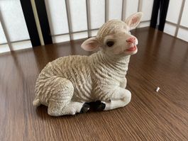 Lamm aus Kunststoff in Originalverpackung